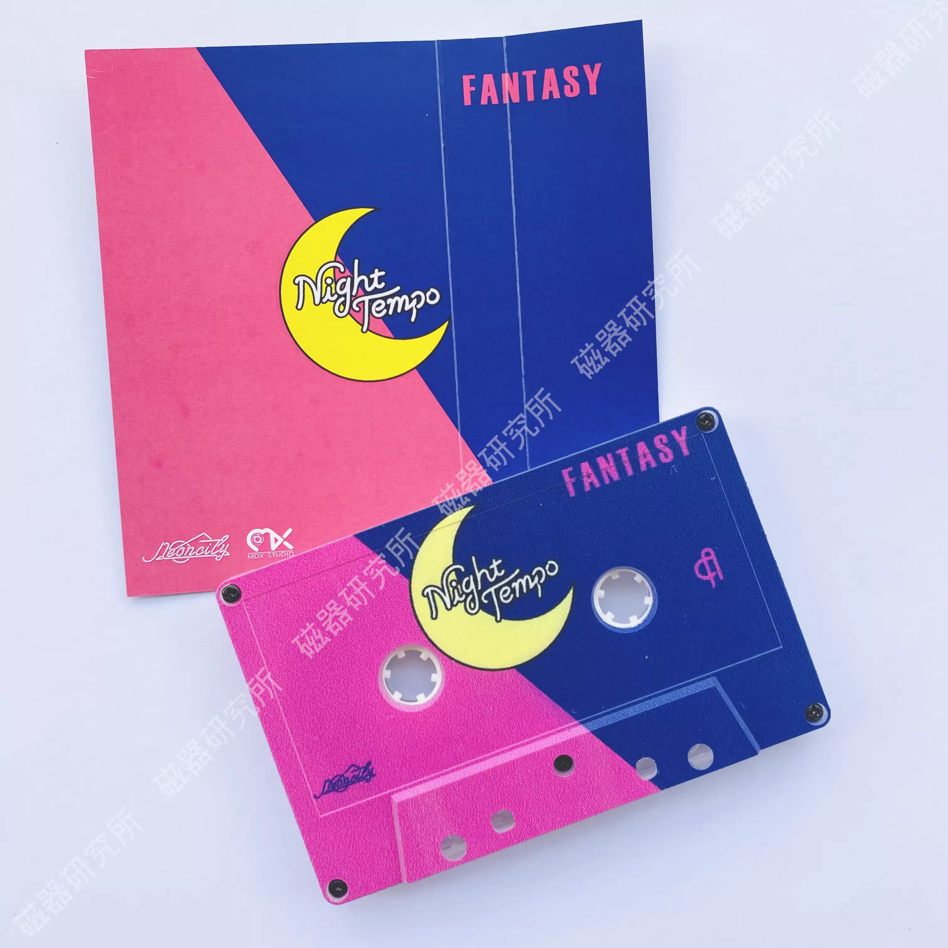 Vaporwave City Pop Night Tempo - Free Cosplay Prop Patterns recension och pris