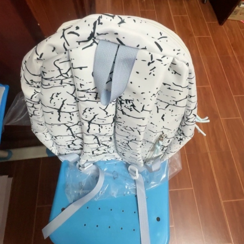 Banggirl Backpack Graffiti Pri - Free Cosplay Prop Patterns recension och pris