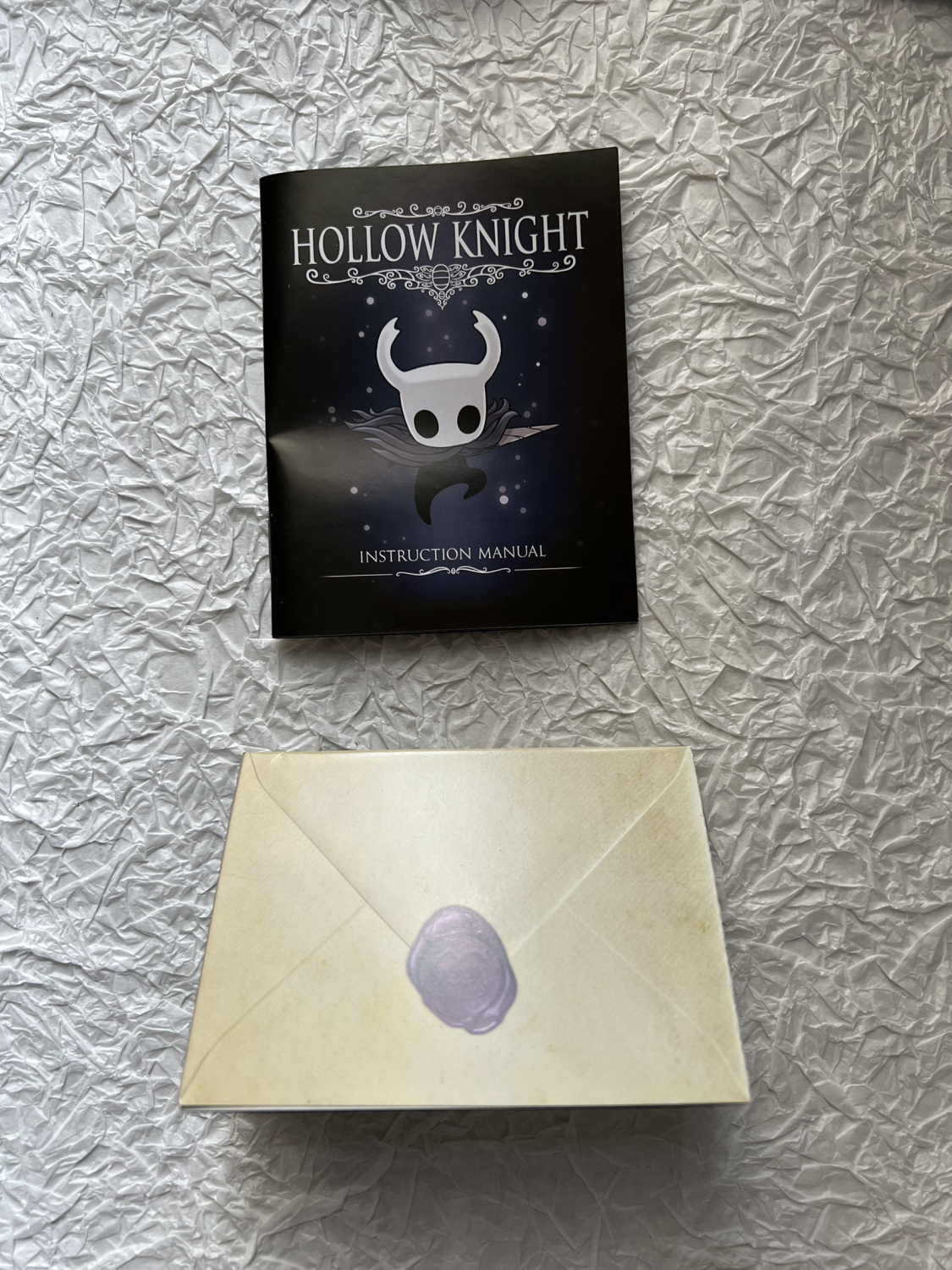 Game Hollow Knight Instruction - Cosplay Prop Book recension och pris